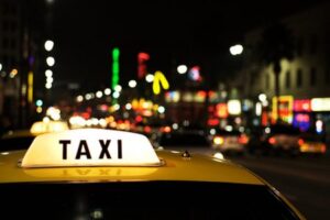 Преимущества поездки на такси